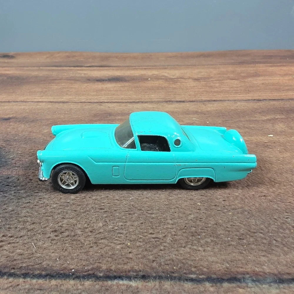 Tootsietoy 56 T-Bird Toy Car Teal Good Diecast 1956 Ford Thunderbird Continental